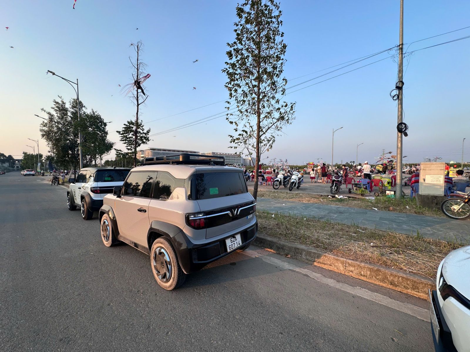 THUÊ XE VF3 LONG AN 
